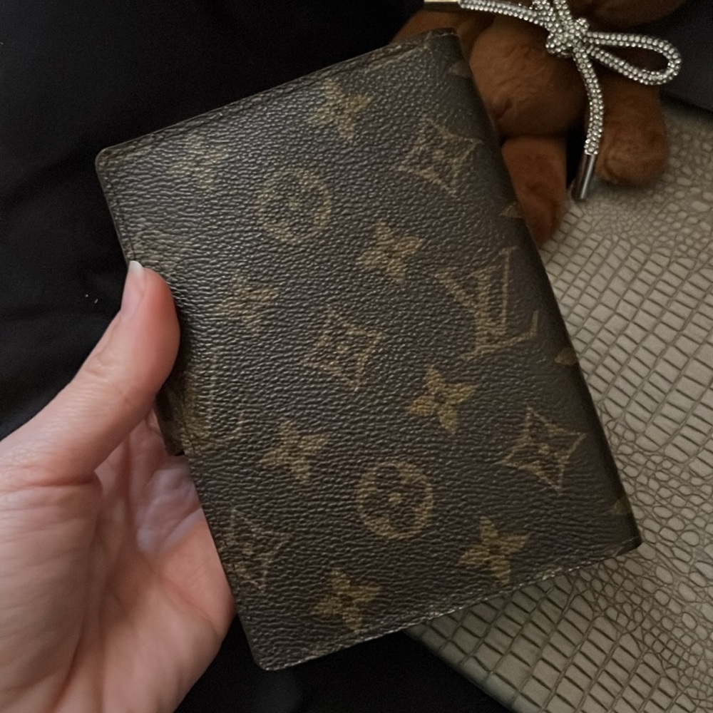 LOUIS VUITTON AUTHENTIC AGENDA PM. IN AMAZING CONDITIONS. No scratches, peeling! - Picture 10 of 10